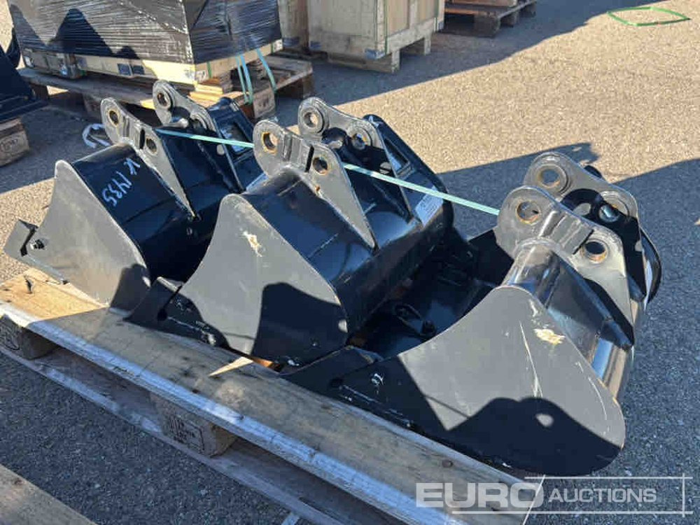 Yanmar Bucket GGT120BA40450T to Suit 1.5-2 Ton Excavator (S/Ns 1106279, 1106284, 1106290) (3 of) - Kauss: foto 2 Yanmar Bucket GGT120BA40450T to Suit 1.5-2 Ton Excavator (S/Ns 1106279, 1106284, 1106290) (3 of) - Kauss: foto 2