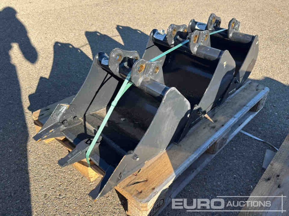 Yanmar Bucket GGT120BA40450T to Suit 1.5-2 Ton Excavator (S/Ns 1106286, 1106278, 1106285) (3 of) - Kauss: foto 1 Yanmar Bucket GGT120BA40450T to Suit 1.5-2 Ton Excavator (S/Ns 1106286, 1106278, 1106285) (3 of) - Kauss: foto 1