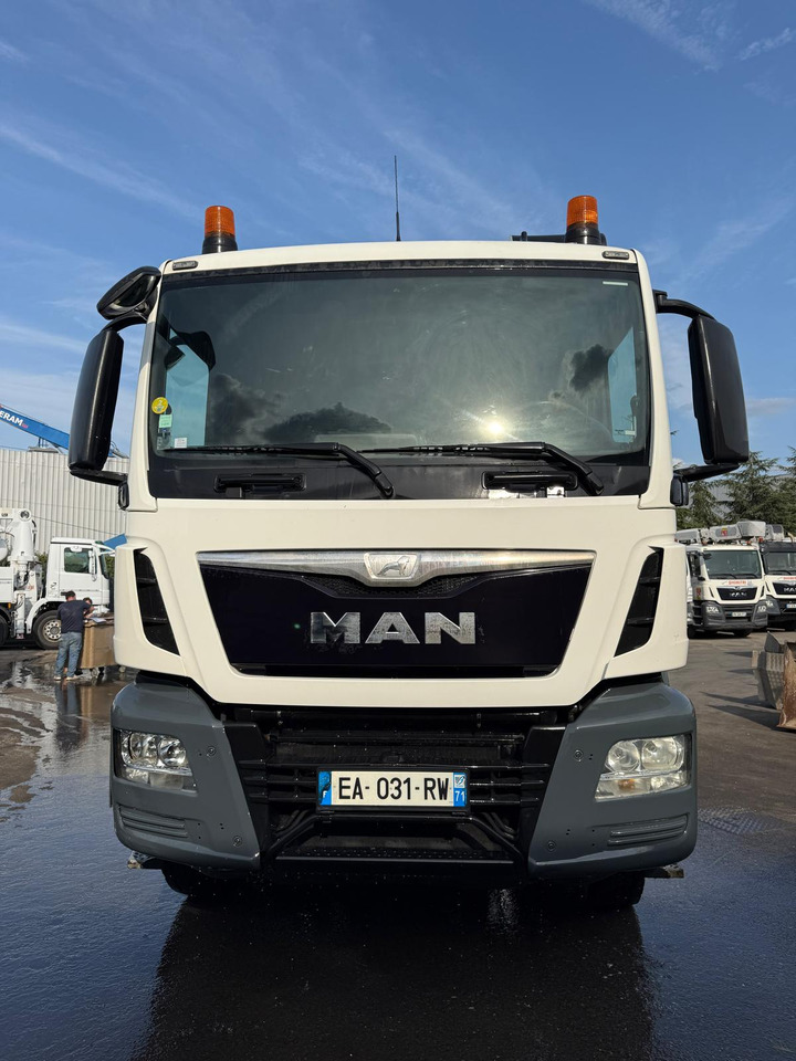 Camion béton MAN TGS 32.400 EA-031-RW - Betonvedējs: foto 1 Camion béton MAN TGS 32.400 EA-031-RW - Betonvedējs: foto 1