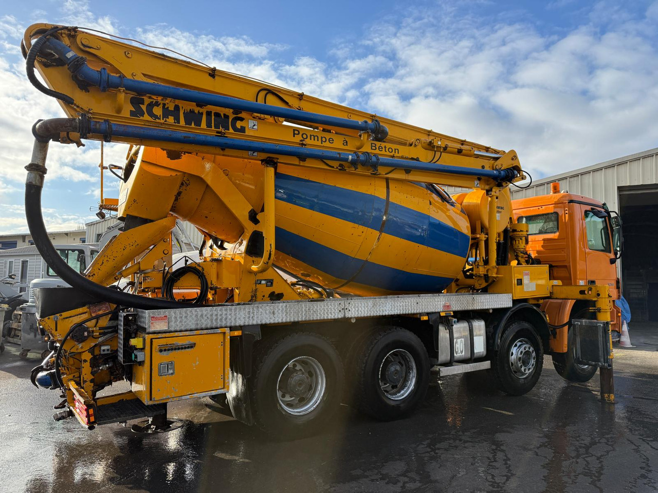 Camion pumi Mercedes Benz Actros 3241 BA-654-EE - Betona sūknis: foto 4 Camion pumi Mercedes Benz Actros 3241 BA-654-EE - Betona sūknis: foto 4