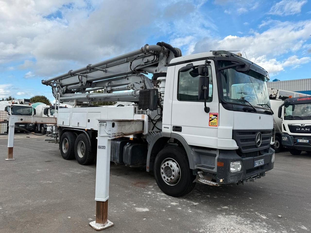 Mercedes-Benz Actros - Betona sūknis: foto 2 Mercedes-Benz Actros - Betona sūknis: foto 2