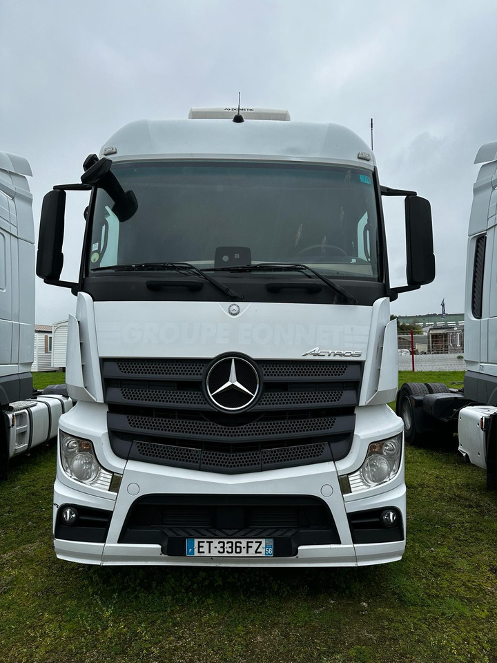 Tracteur Mercedes Actros 1845 ET-336-FZ - Vilcējs: foto 1 Tracteur Mercedes Actros 1845 ET-336-FZ - Vilcējs: foto 1