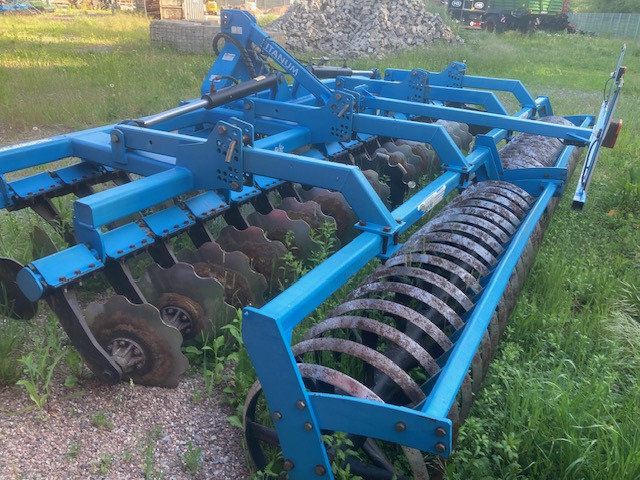 Agroland Kurzscheibenegge Heavy 4,50m - Disku ecēša: foto 1 Agroland Kurzscheibenegge Heavy 4,50m - Disku ecēša: foto 1