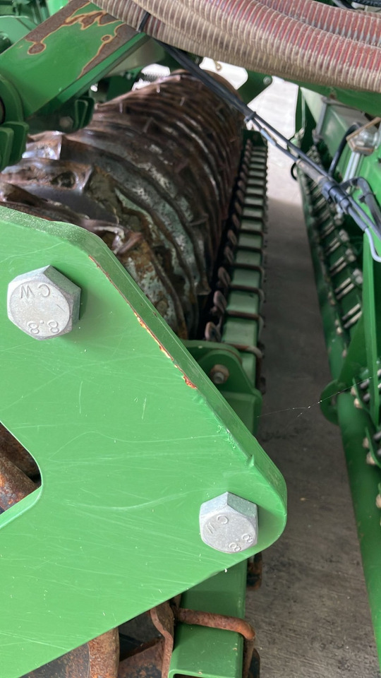 Amazone AD-P 3000 Spezial - Sējmašīna: foto 5 Amazone AD-P 3000 Spezial - Sējmašīna: foto 5