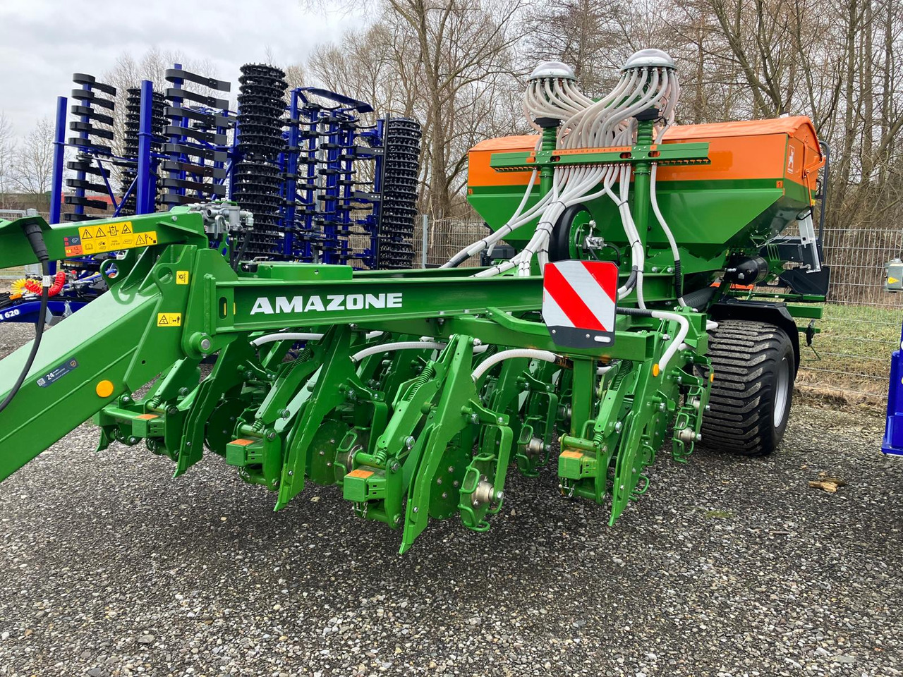 Amazone Primera DMC 3000 - Sējmašīna: foto 1 Amazone Primera DMC 3000 - Sējmašīna: foto 1