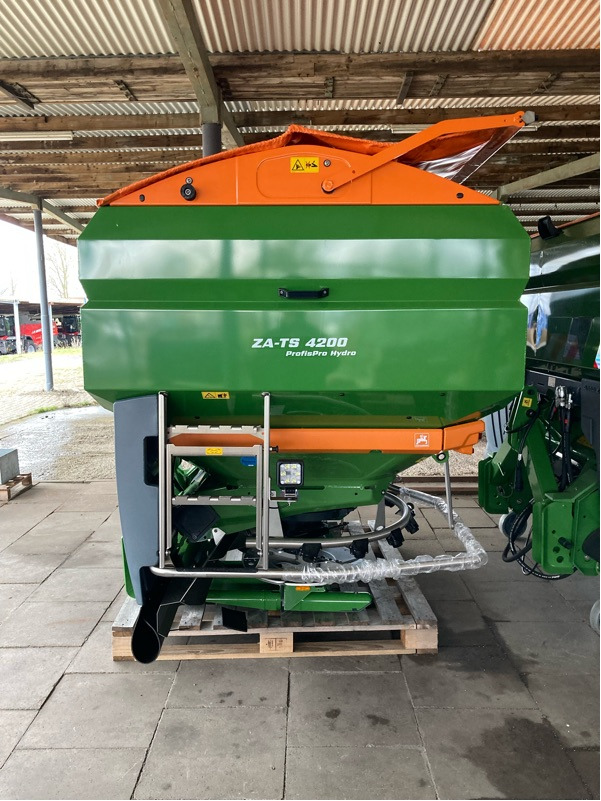 Amazone ZA-TS Hydro 4200 Ultra - Miglotājs: foto 4 Amazone ZA-TS Hydro 4200 Ultra - Miglotājs: foto 4