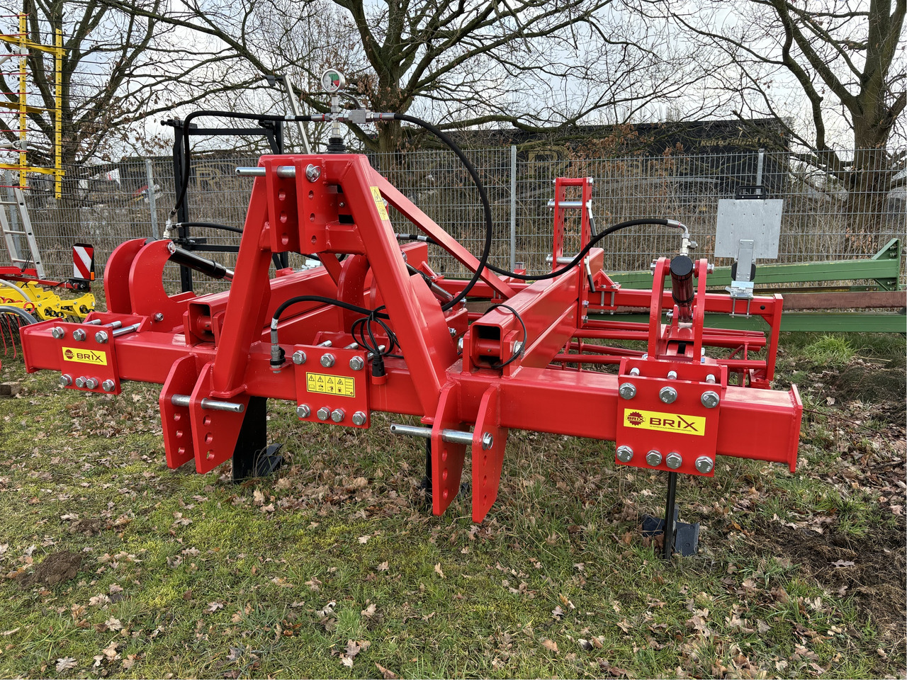 Brix Tiefenlockerer Rambo 900-H - Augsnes apstrādes tehnika: foto 3 Brix Tiefenlockerer Rambo 900-H - Augsnes apstrādes tehnika: foto 3