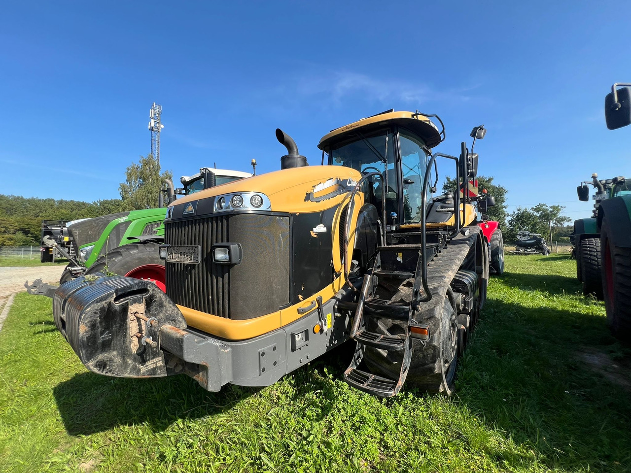 Challenger MT 865 - Traktors: foto 1 Challenger MT 865 - Traktors: foto 1