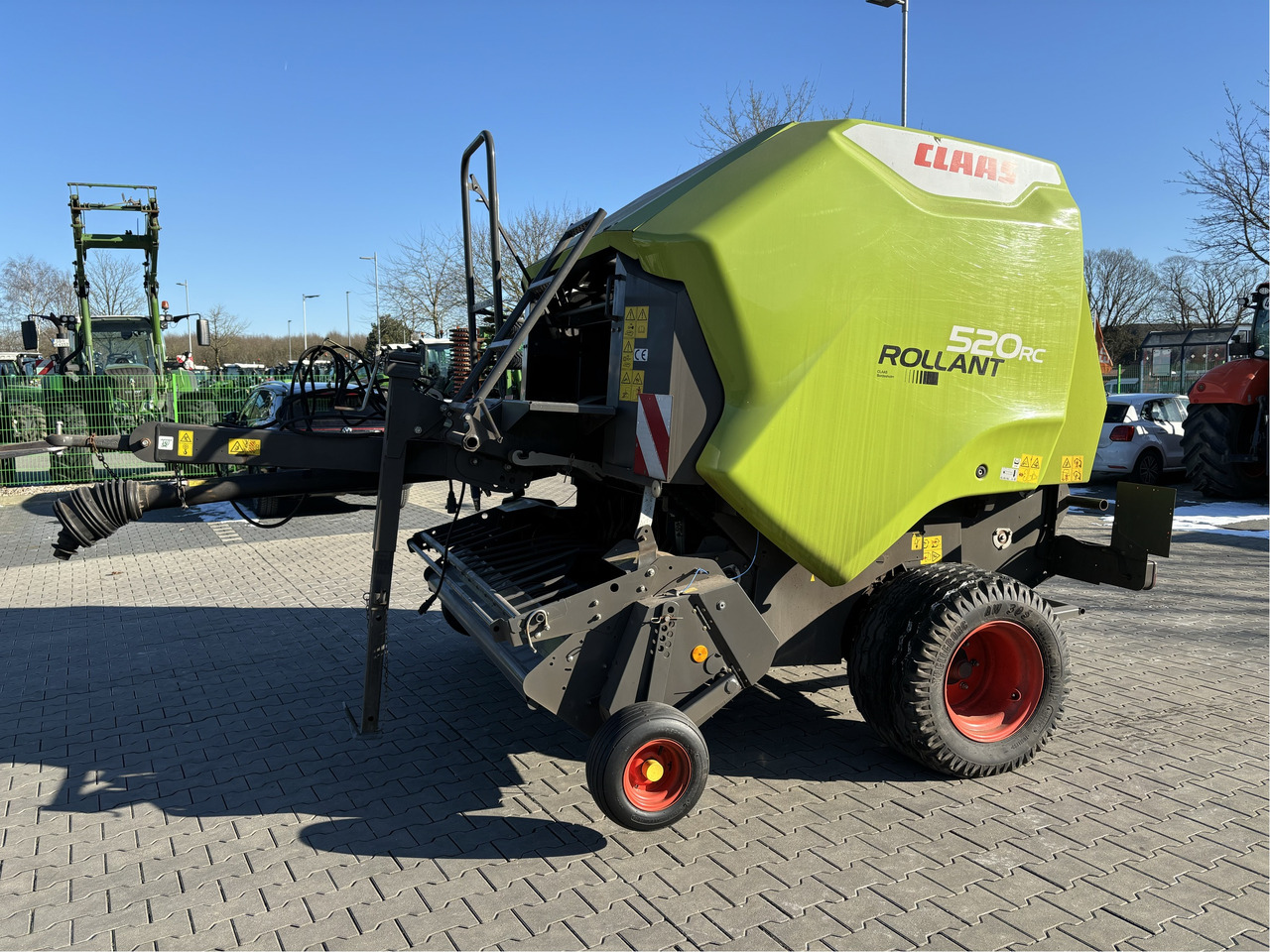 Claas Rollant 520 RC - Siena sagatavošanas tehnika: foto 1 Claas Rollant 520 RC - Siena sagatavošanas tehnika: foto 1