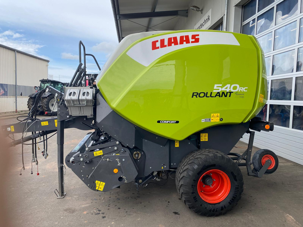 Claas Rollant 540 RC Comfort - Siena sagatavošanas tehnika: foto 1 Claas Rollant 540 RC Comfort - Siena sagatavošanas tehnika: foto 1