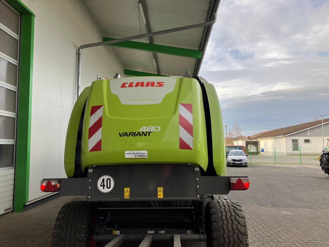 Claas Variant 480 RC - Siena sagatavošanas tehnika: foto 5 Claas Variant 480 RC - Siena sagatavošanas tehnika: foto 5
