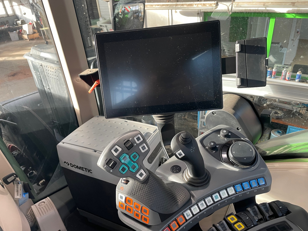 Fendt 1050 Vario Gen3 Profi Setting - Traktors: foto 3 Fendt 1050 Vario Gen3 Profi Setting - Traktors: foto 3