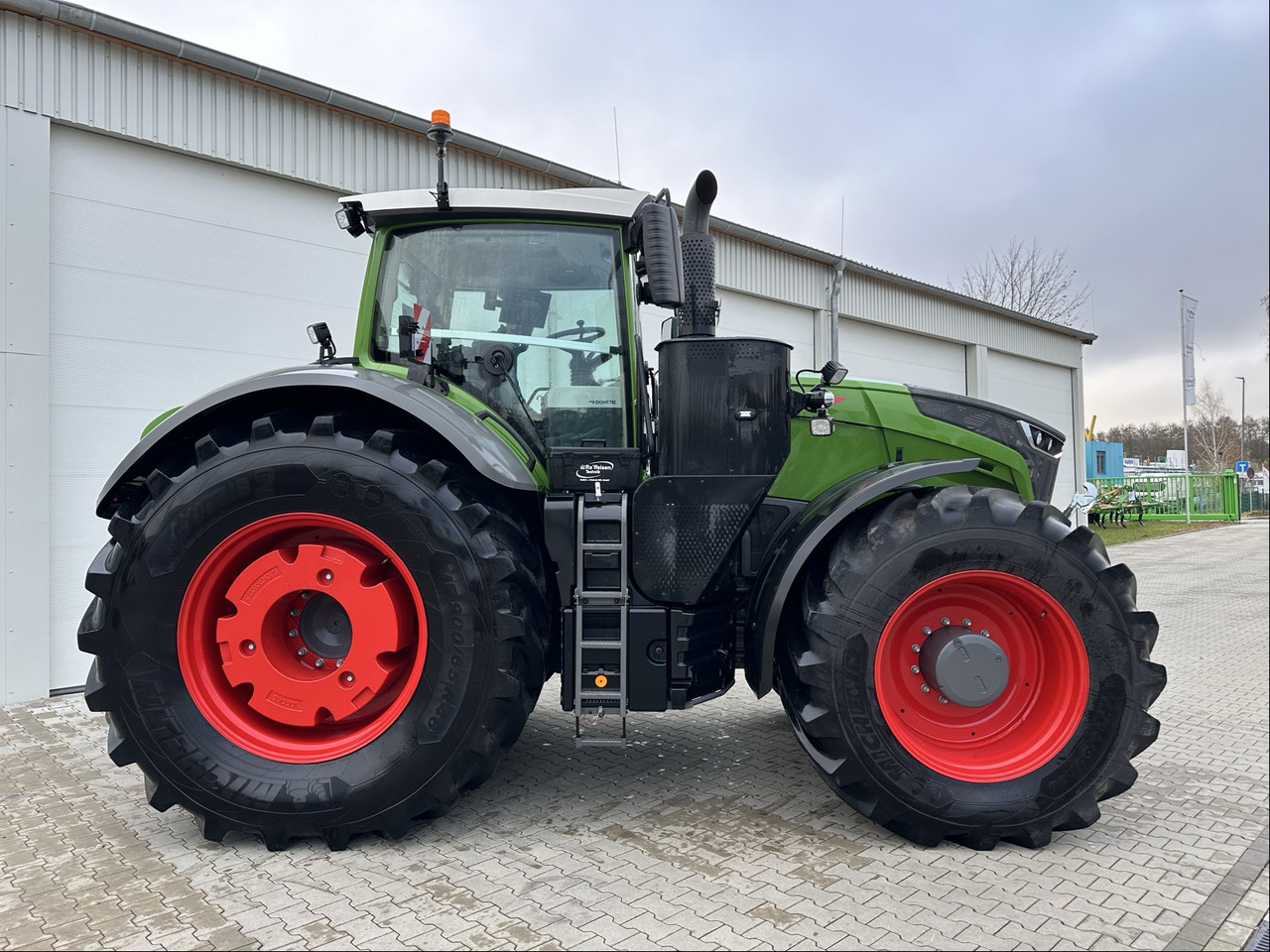 Fendt 1050 Vario Gen3 - Traktors: foto 3 Fendt 1050 Vario Gen3 - Traktors: foto 3