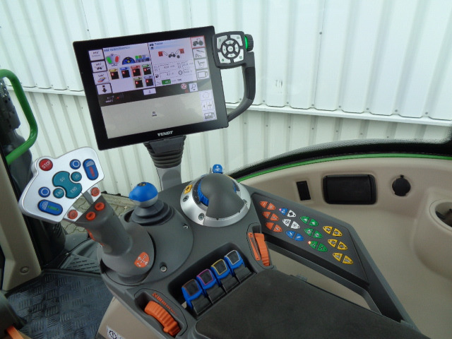 Fendt 516 Vario S4 ProfiPlus - Traktors: foto 5 Fendt 516 Vario S4 ProfiPlus - Traktors: foto 5