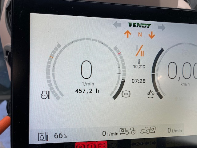 Fendt 718 Vario Gen6 Profi Setting2 - Traktors: foto 2 Fendt 718 Vario Gen6 Profi Setting2 - Traktors: foto 2