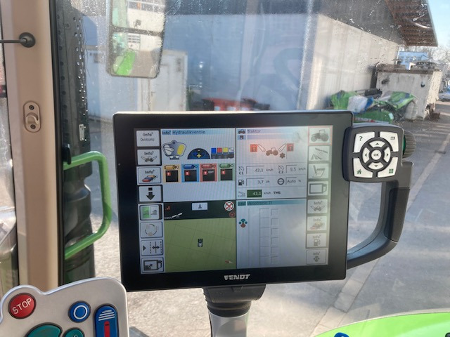 Fendt 718 Vario S4 Profi Plus - Traktors: foto 3 Fendt 718 Vario S4 Profi Plus - Traktors: foto 3