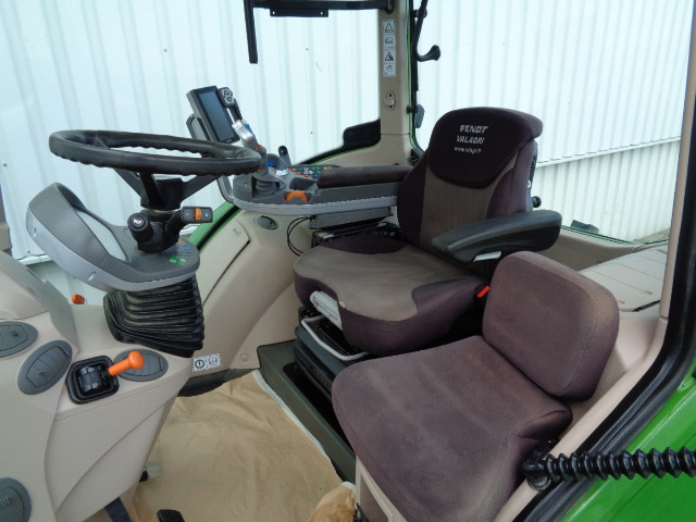 Fendt 720 Vario S4 Power - Traktors: foto 5 Fendt 720 Vario S4 Power - Traktors: foto 5