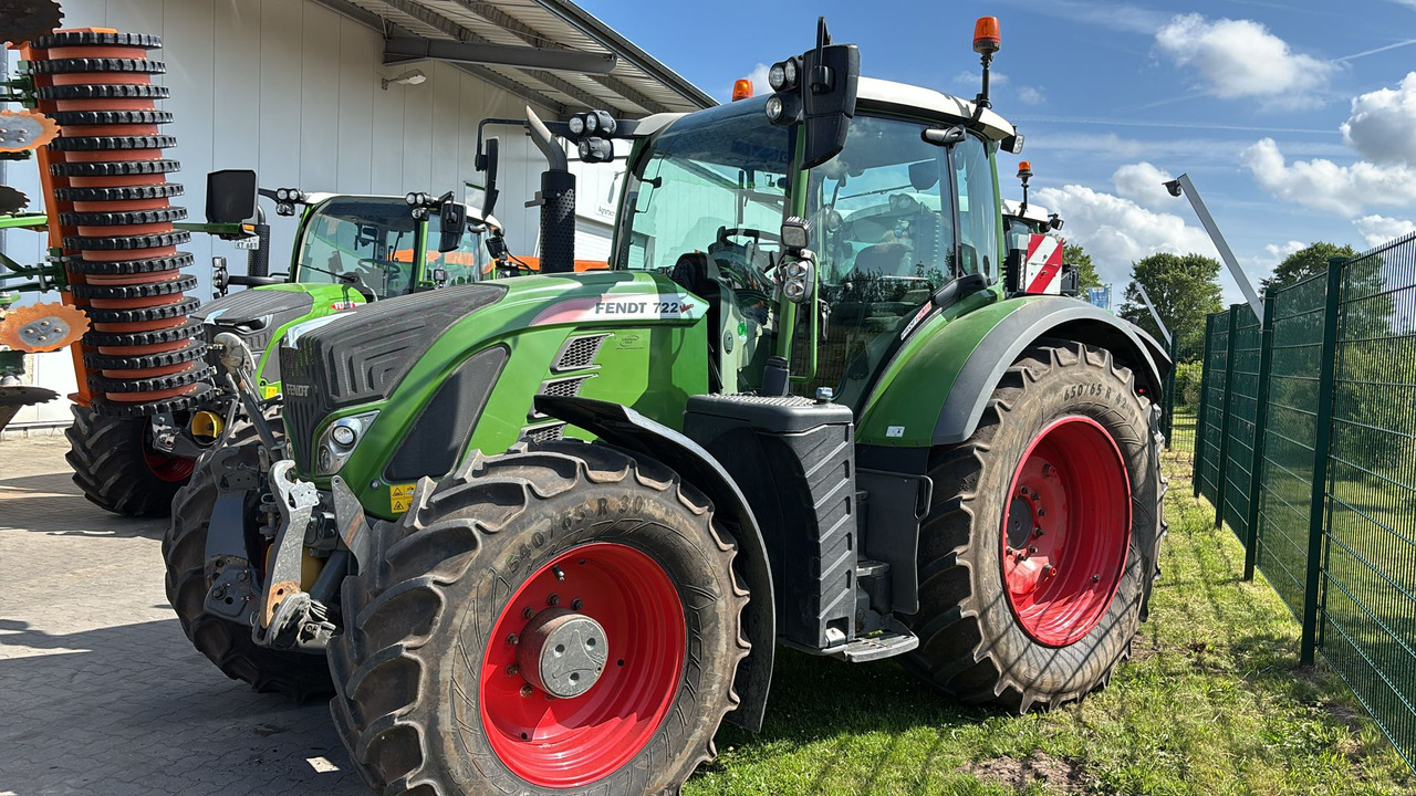 Fendt 722 Vario S4 ProfiPlus - Traktors: foto 1 Fendt 722 Vario S4 ProfiPlus - Traktors: foto 1