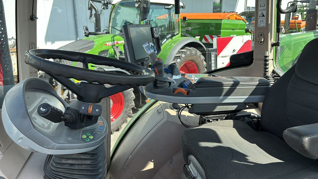 Fendt 722 Vario S4 ProfiPlus - Traktors: foto 2 Fendt 722 Vario S4 ProfiPlus - Traktors: foto 2