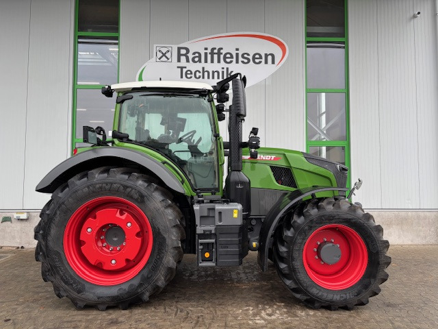 Traktors Fendt 724 Vario Gen7 Power  Setting2: foto 10