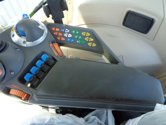 Traktors Fendt 824 Vario S4 ProfiPlus: foto 6