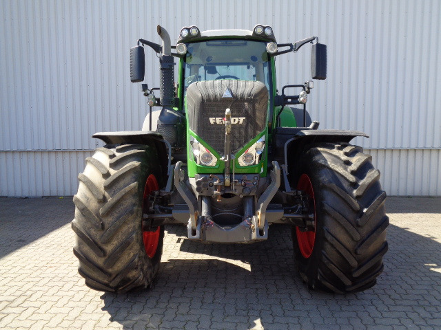 Traktors Fendt 824 Vario S4 ProfiPlus: foto 19