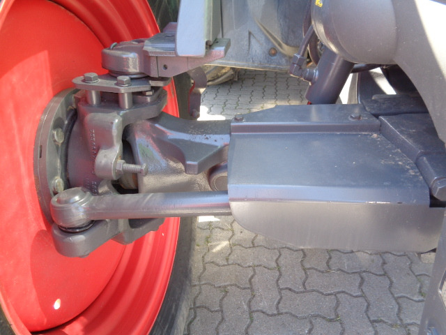 Traktors Fendt 824 Vario S4 ProfiPlus: foto 14