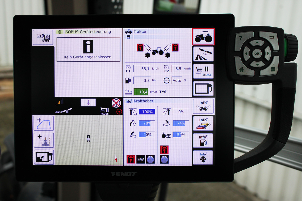 Fendt 828 Vario S4 ProfiPlus - Traktors: foto 3 Fendt 828 Vario S4 ProfiPlus - Traktors: foto 3