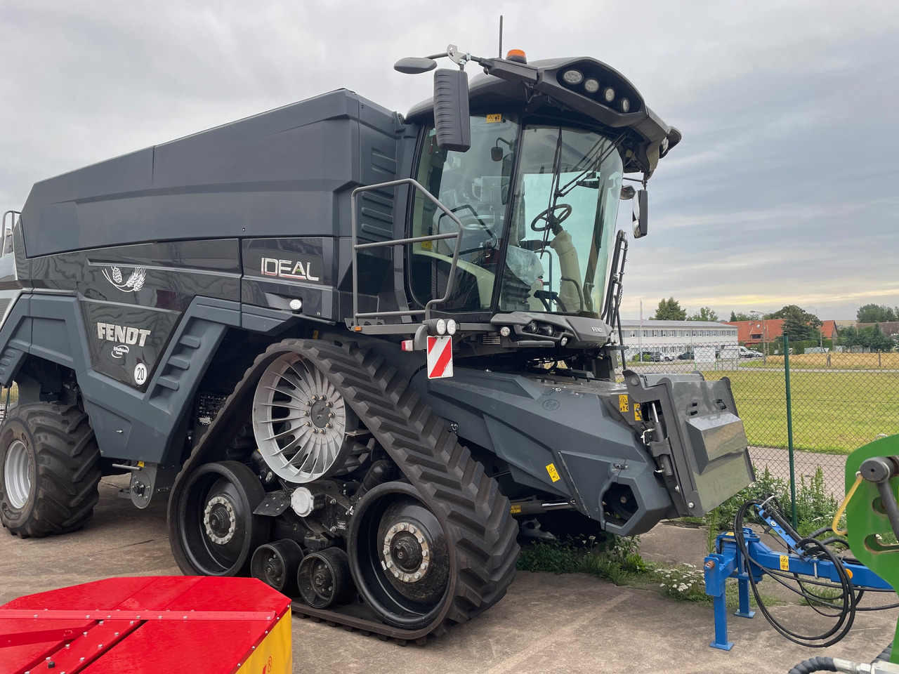 Fendt IDEAL 10T Gen3 - Labības kombains: foto 1 Fendt IDEAL 10T Gen3 - Labības kombains: foto 1