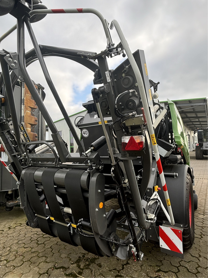 Fendt Rotana 160 V Combi - Siena sagatavošanas tehnika: foto 4 Fendt Rotana 160 V Combi - Siena sagatavošanas tehnika: foto 4