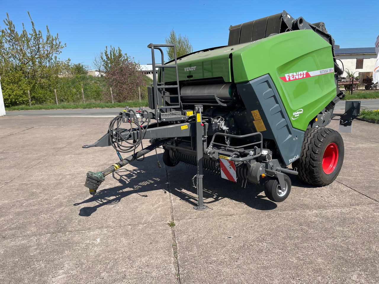 Fendt Rotana 180 V Xtra - 25 Messer - Siena sagatavošanas tehnika: foto 1 Fendt Rotana 180 V Xtra - 25 Messer - Siena sagatavošanas tehnika: foto 1