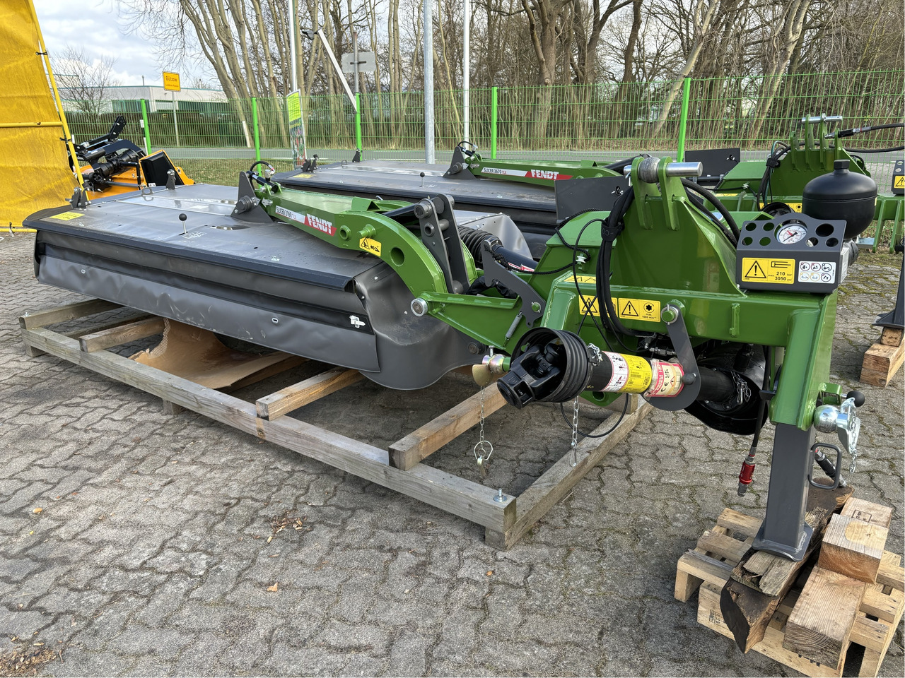 Fendt Slicer 3160 TLX - Pļāvējs: foto 1 Fendt Slicer 3160 TLX - Pļāvējs: foto 1
