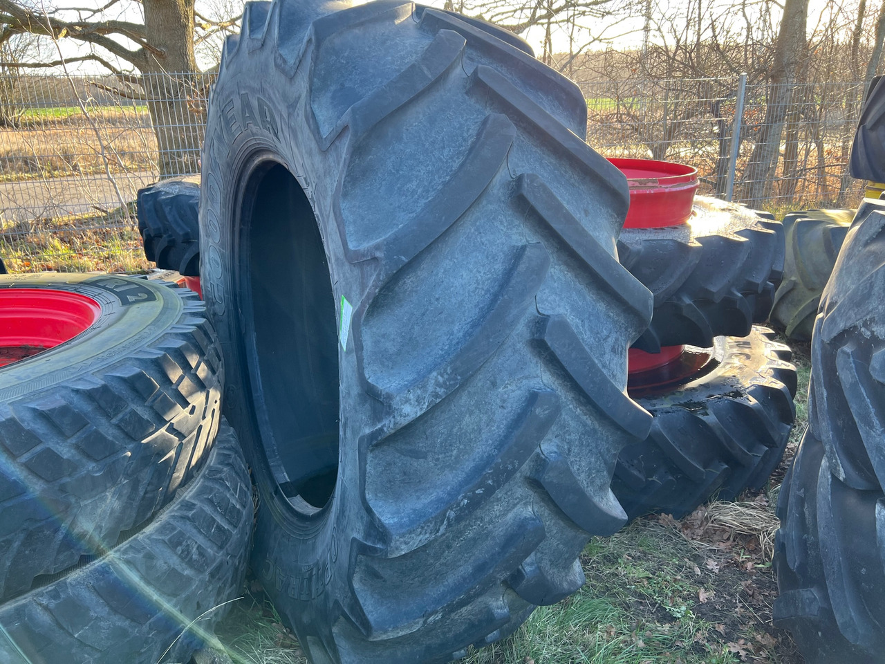 Goodyear 1x Reifen 710/70 R42 - Riepas un diski: foto 4 Goodyear 1x Reifen 710/70 R42 - Riepas un diski: foto 4