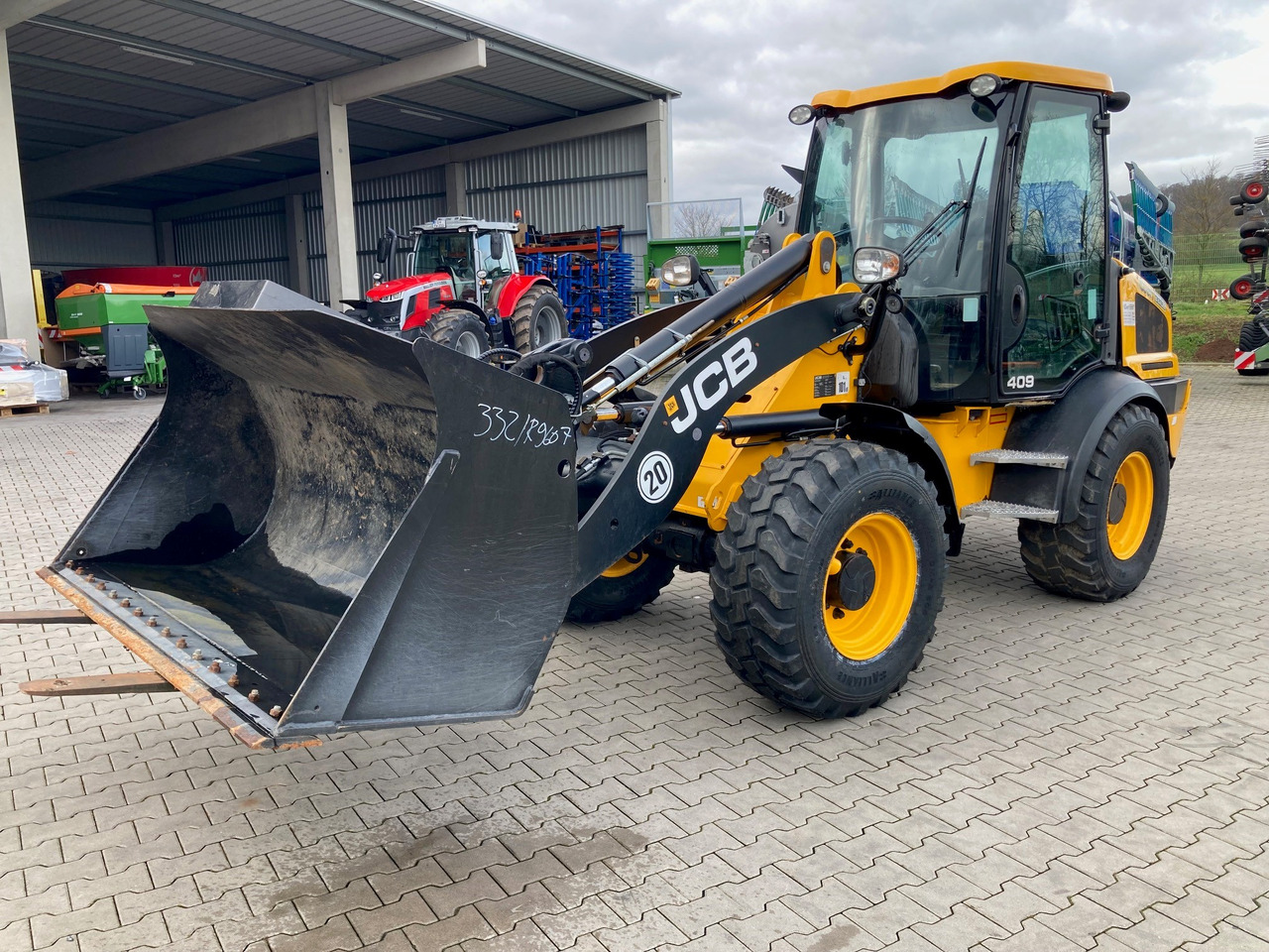 JCB Radlader Typ 409 - Iekrāvējs: foto 4 JCB Radlader Typ 409 - Iekrāvējs: foto 4