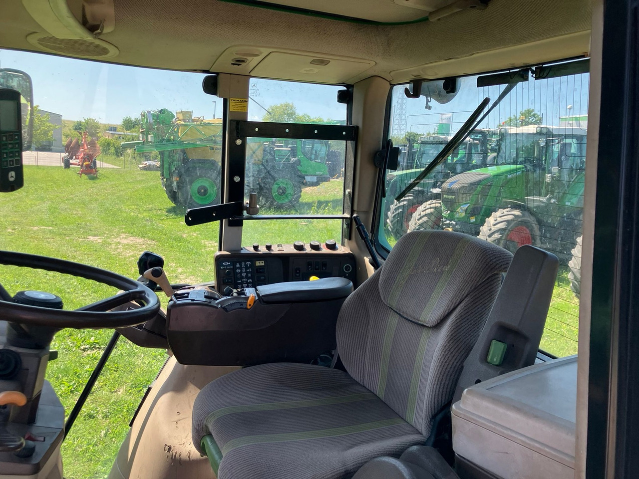 John Deere 6920S AutoPower - Traktors: foto 2 John Deere 6920S AutoPower - Traktors: foto 2