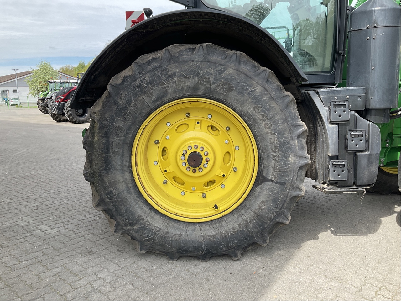 John Deere 7310 R - Traktors: foto 4 John Deere 7310 R - Traktors: foto 4