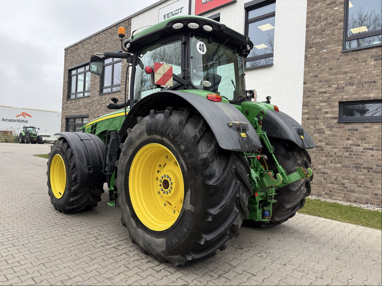 John Deere 8370 R - Traktors: foto 3 John Deere 8370 R - Traktors: foto 3