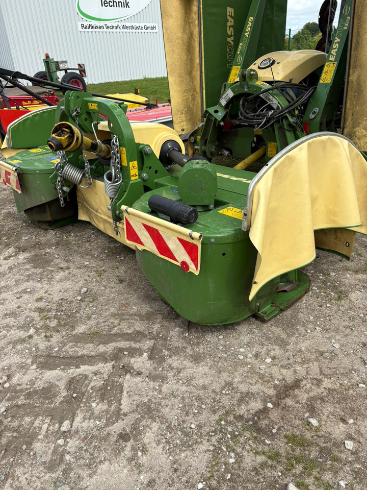 Krone Easy Cut F 320 - Pļāvējs: foto 4 Krone Easy Cut F 320 - Pļāvējs: foto 4