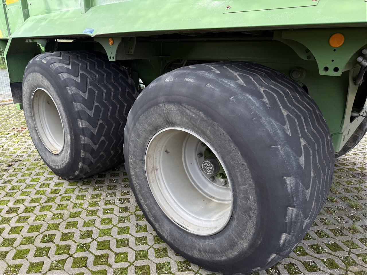 Krone TX 460 - Lauksaimniecības piekabe: foto 2 Krone TX 460 - Lauksaimniecības piekabe: foto 2