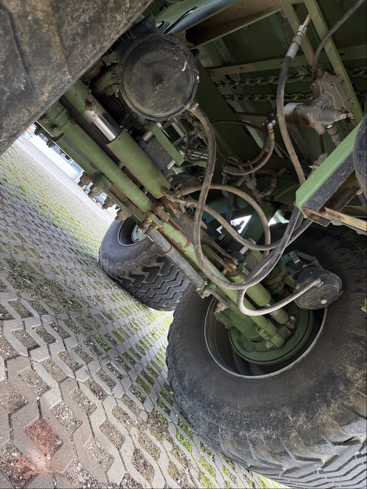 Krone TX 460 - Lauksaimniecības piekabe: foto 4 Krone TX 460 - Lauksaimniecības piekabe: foto 4