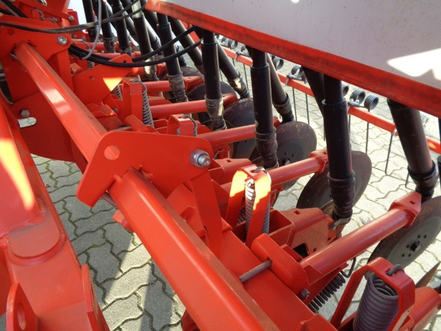 Ecēša Kuhn Drillkombination Premia 300: foto 9