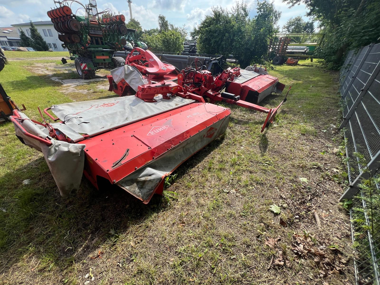 Kuhn FC 883-FF - Pļāvējs: foto 1 Kuhn FC 883-FF - Pļāvējs: foto 1