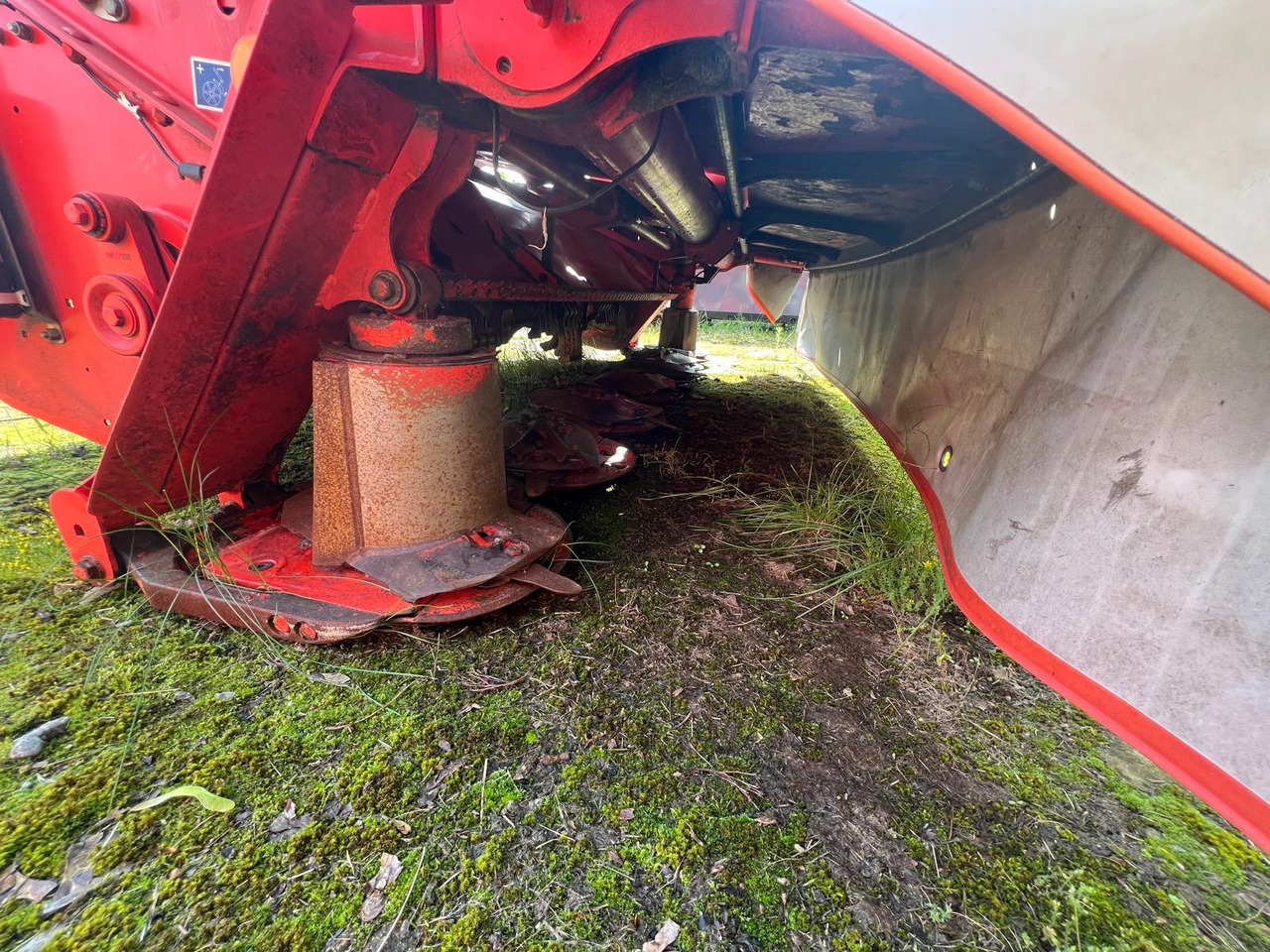 Kuhn FC 883-FF - Pļāvējs: foto 3 Kuhn FC 883-FF - Pļāvējs: foto 3