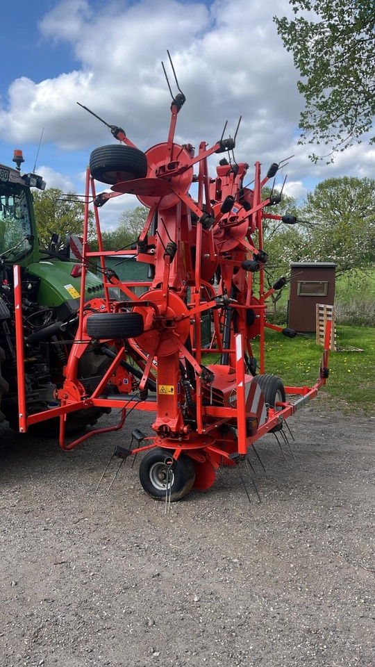 Kuhn GF8712 - Vālotājs/ Ārdītājs: foto 3 Kuhn GF8712 - Vālotājs/ Ārdītājs: foto 3