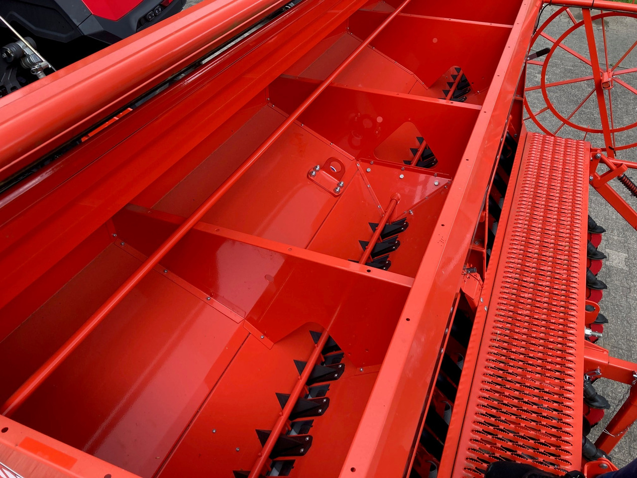 Kuhn Integra 3003 24 SD - Sējmašīna: foto 5 Kuhn Integra 3003 24 SD - Sējmašīna: foto 5