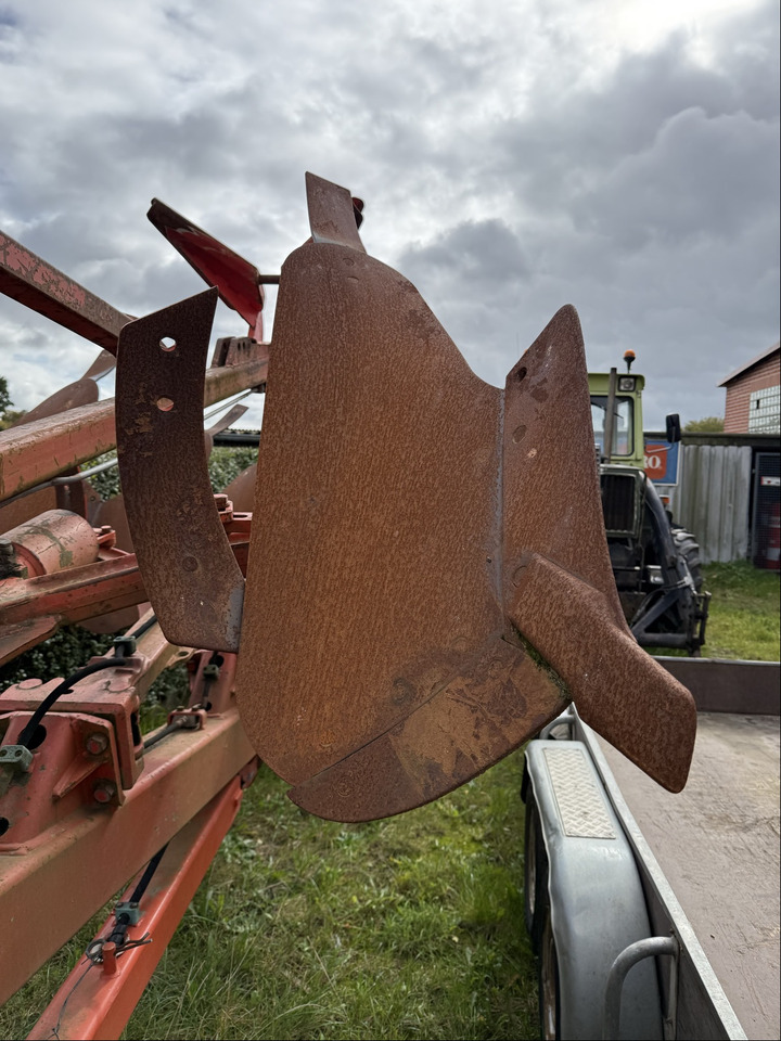 Kuhn Volldrehpflug - Arkls: foto 3 Kuhn Volldrehpflug - Arkls: foto 3