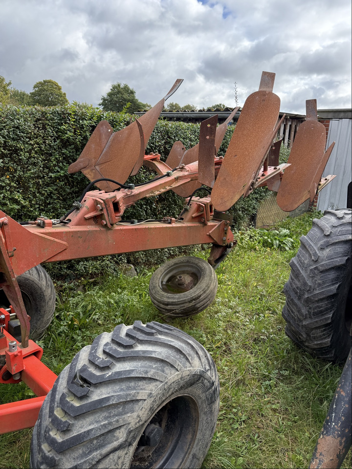 Kuhn Volldrehpflug - Arkls: foto 4 Kuhn Volldrehpflug - Arkls: foto 4