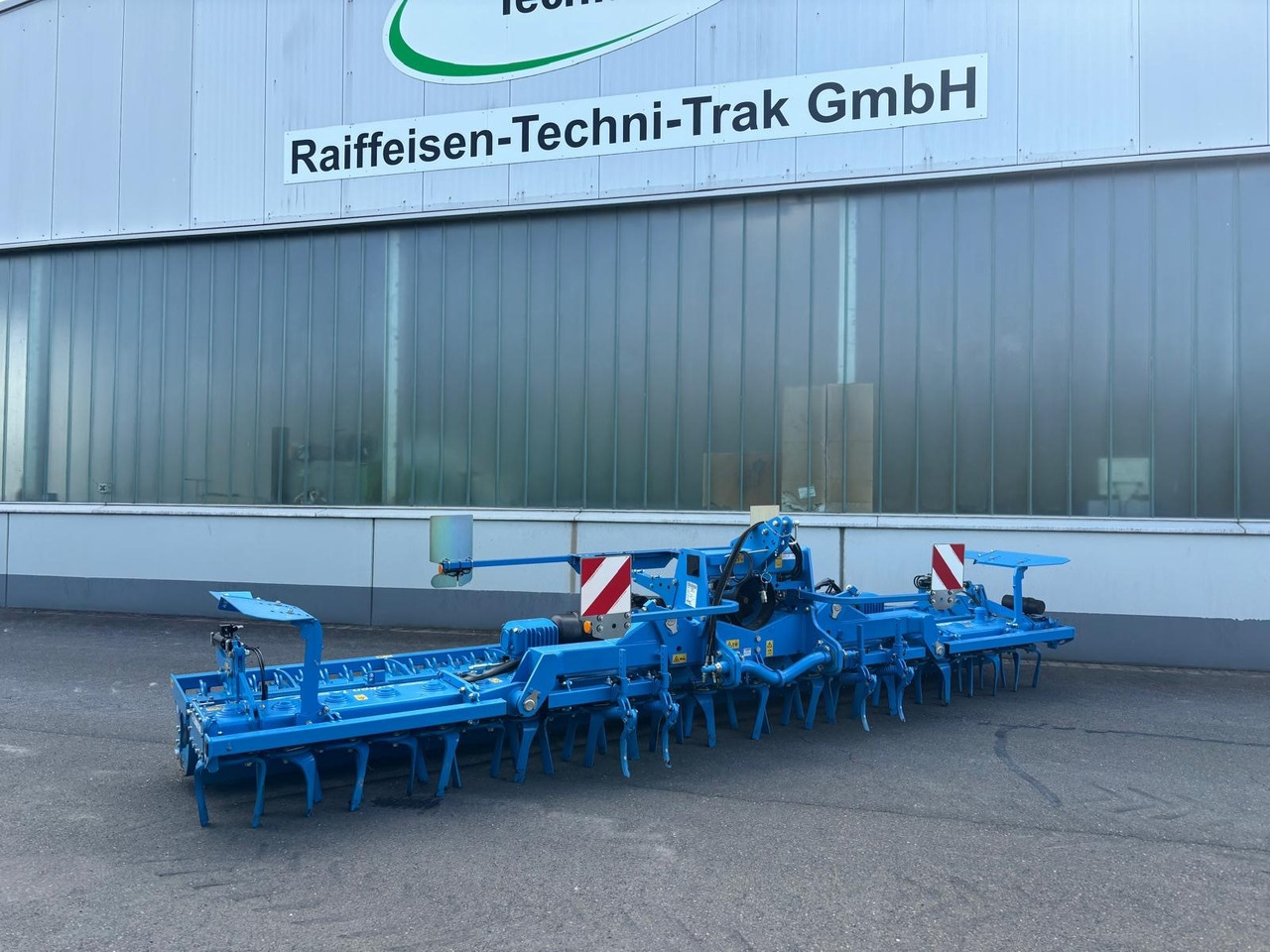 Lemken Zirkon 12/60 K - Augsnes apstrādes tehnika: foto 1 Lemken Zirkon 12/60 K - Augsnes apstrādes tehnika: foto 1