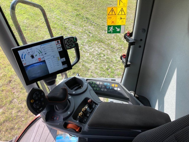 Massey Ferguson 7370 Beta - Labības kombains: foto 2 Massey Ferguson 7370 Beta - Labības kombains: foto 2