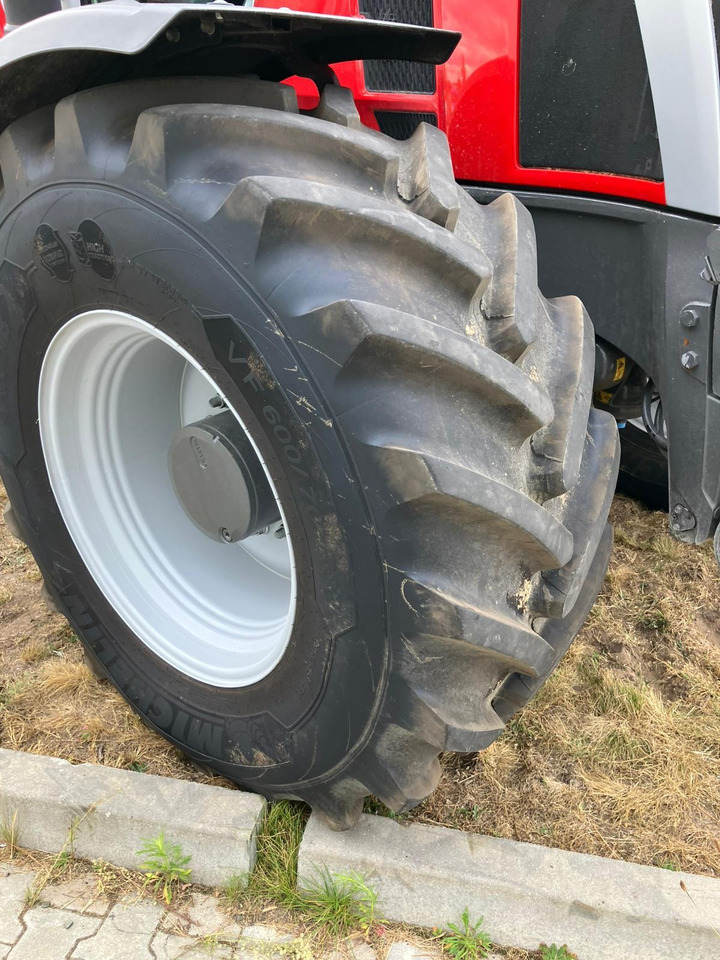 Massey Ferguson 8S.305 Dyna-VT EXCLUSIVE - Traktors: foto 5 Massey Ferguson 8S.305 Dyna-VT EXCLUSIVE - Traktors: foto 5